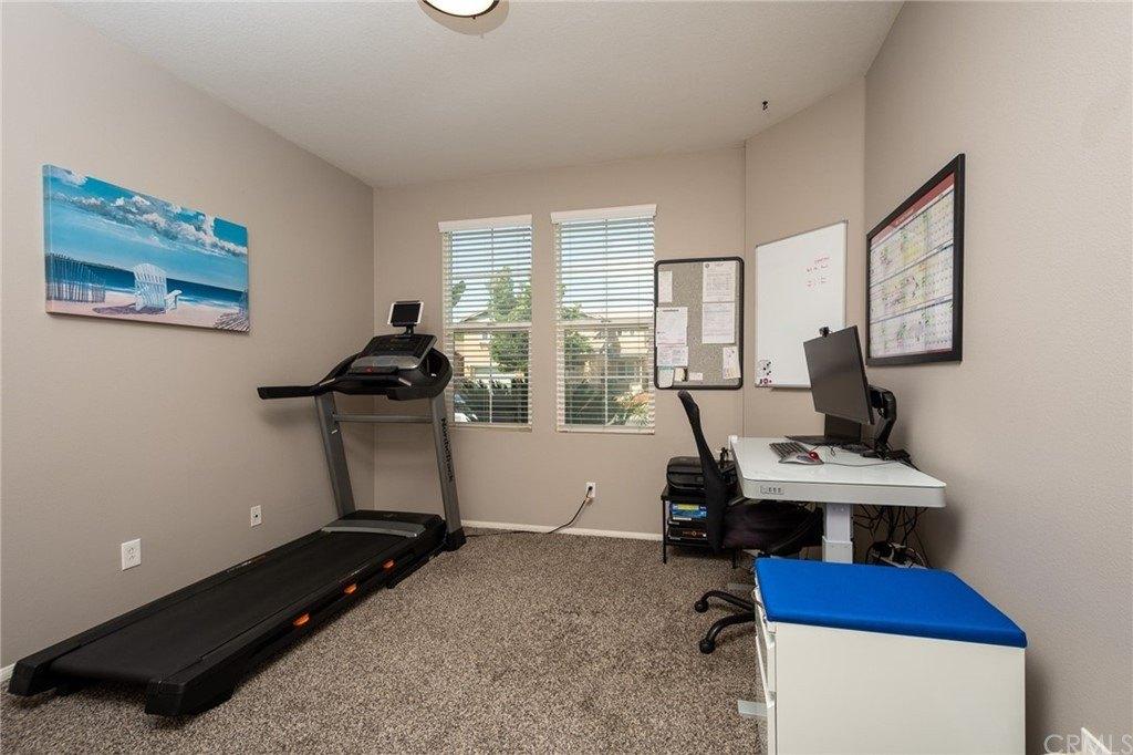 Albacete Ave, Murrieta, CA 92563