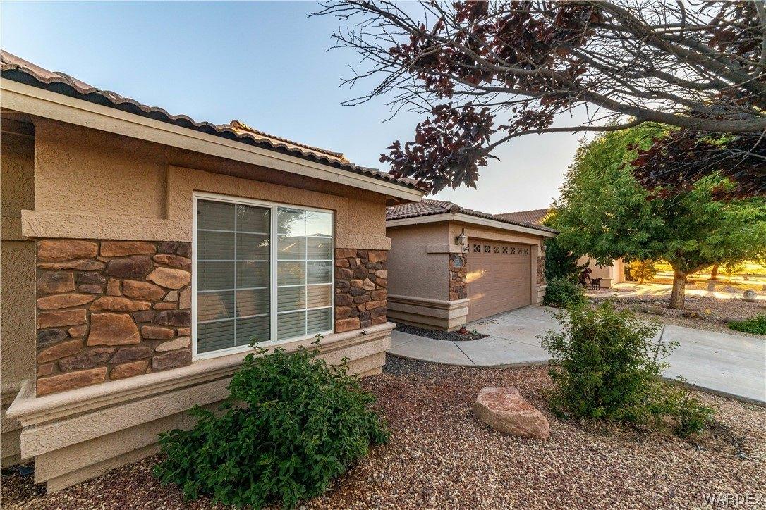 E Ames Ave, Kingman, AZ 86409