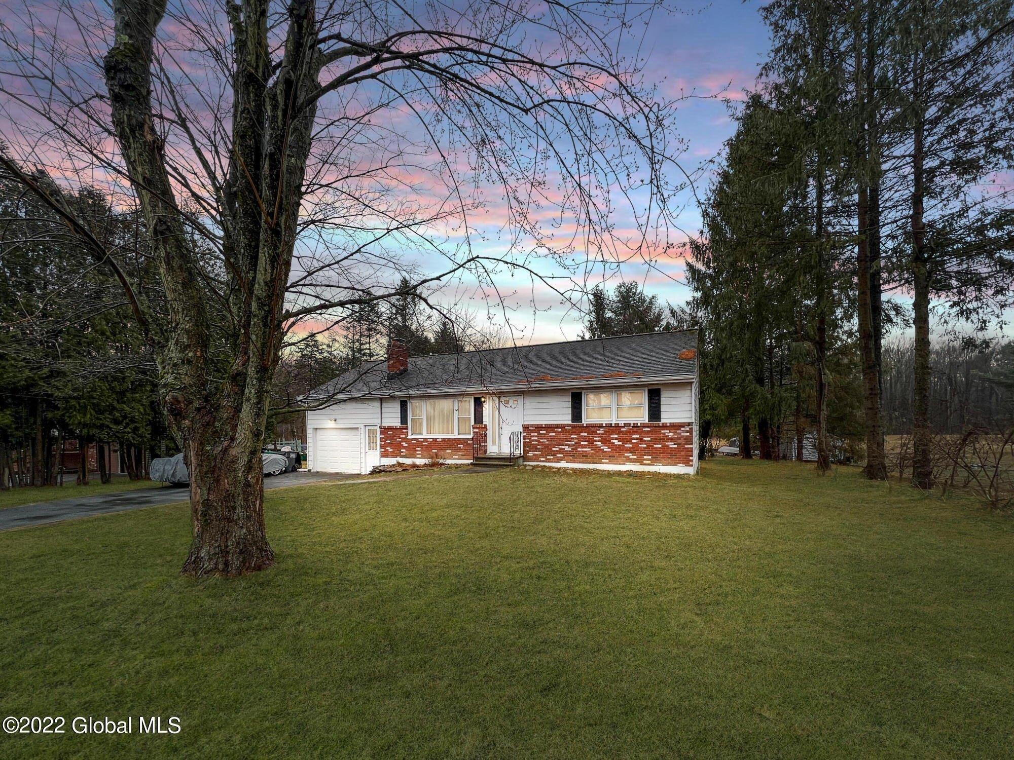 County Farm Rd, Ballston Spa, NY 12020