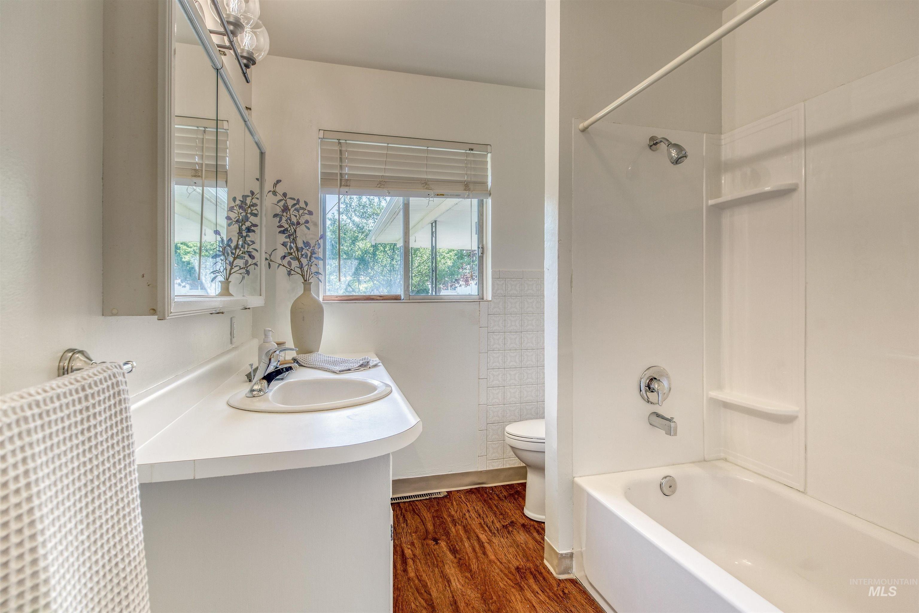 S Inglewood Rd, Boise, ID 83705