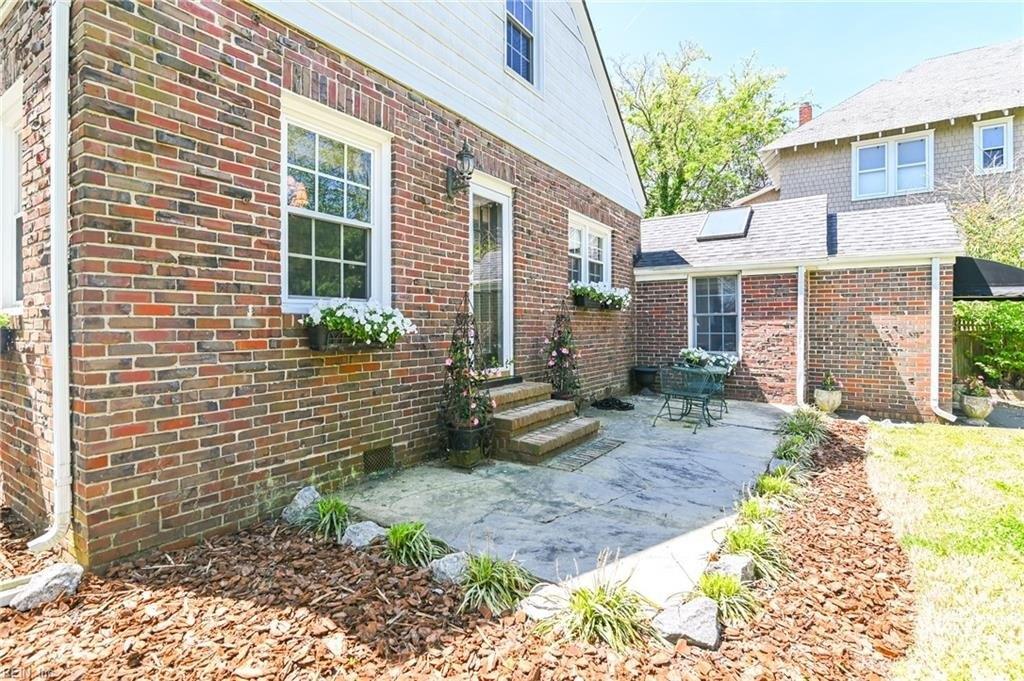 Jamestown Cres, Norfolk, VA 23508