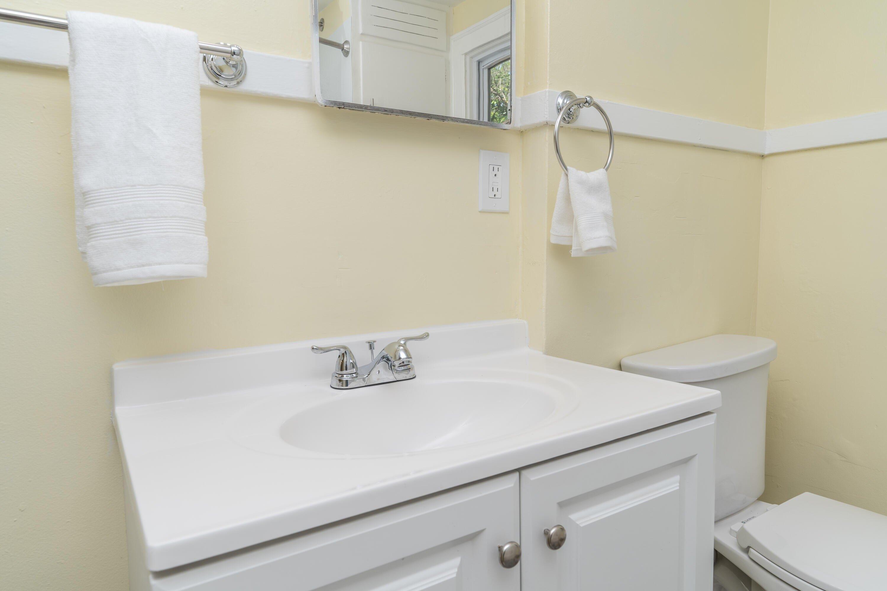 5th St, Muskegon, MI 49444