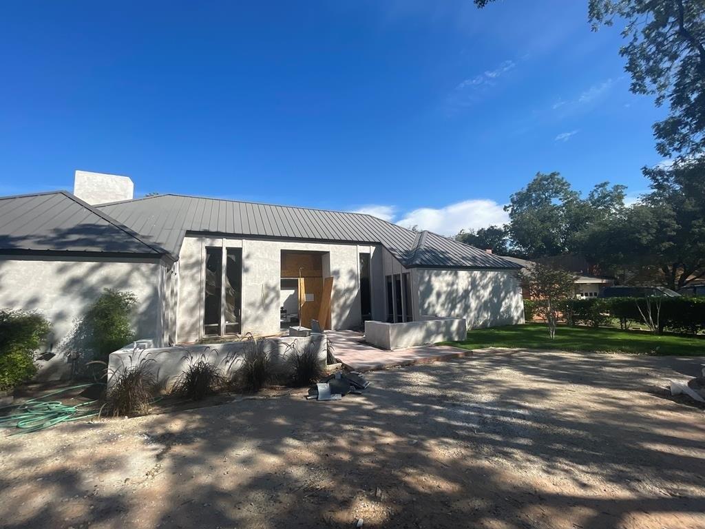 Country Club Dr, Midland, TX 79701