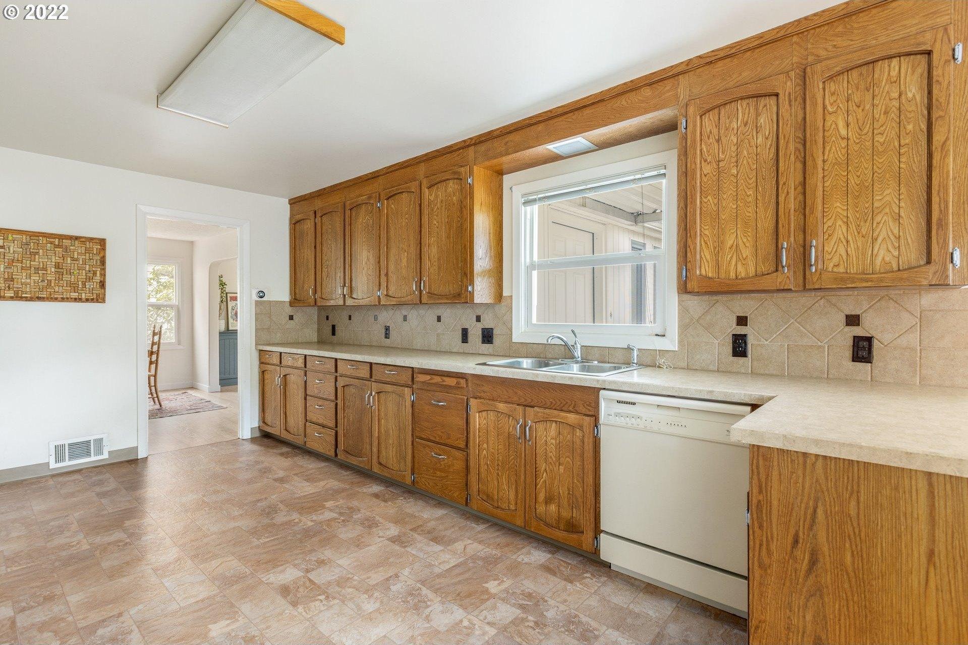 Se Oetkin Rd, Portland, OR 97267