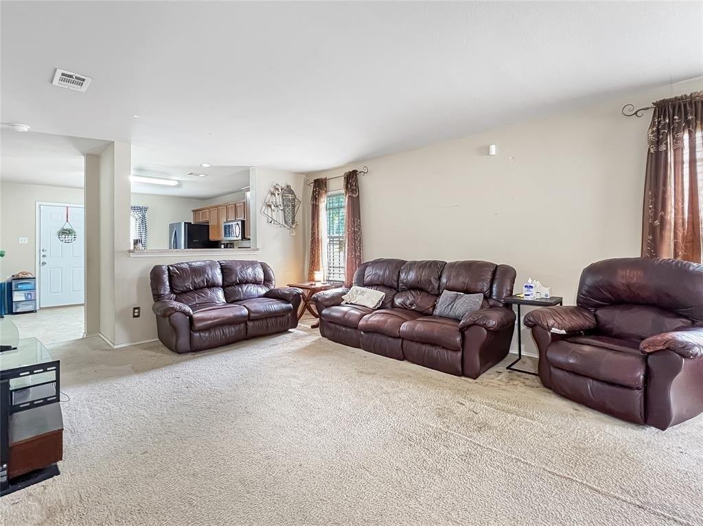 Red Cloud Dr, Dallas, TX 75217