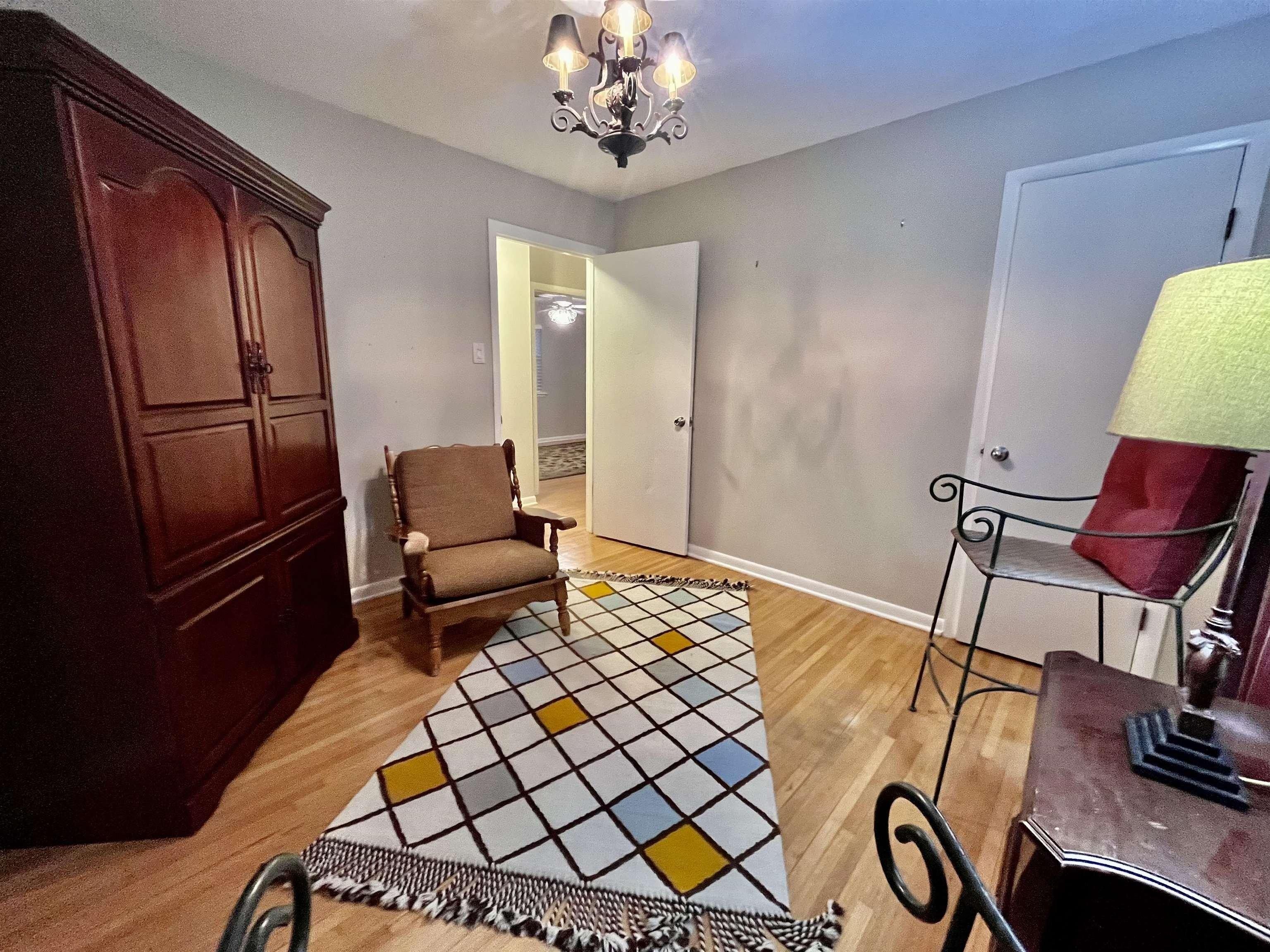 Whiting St, Memphis, TN 38117