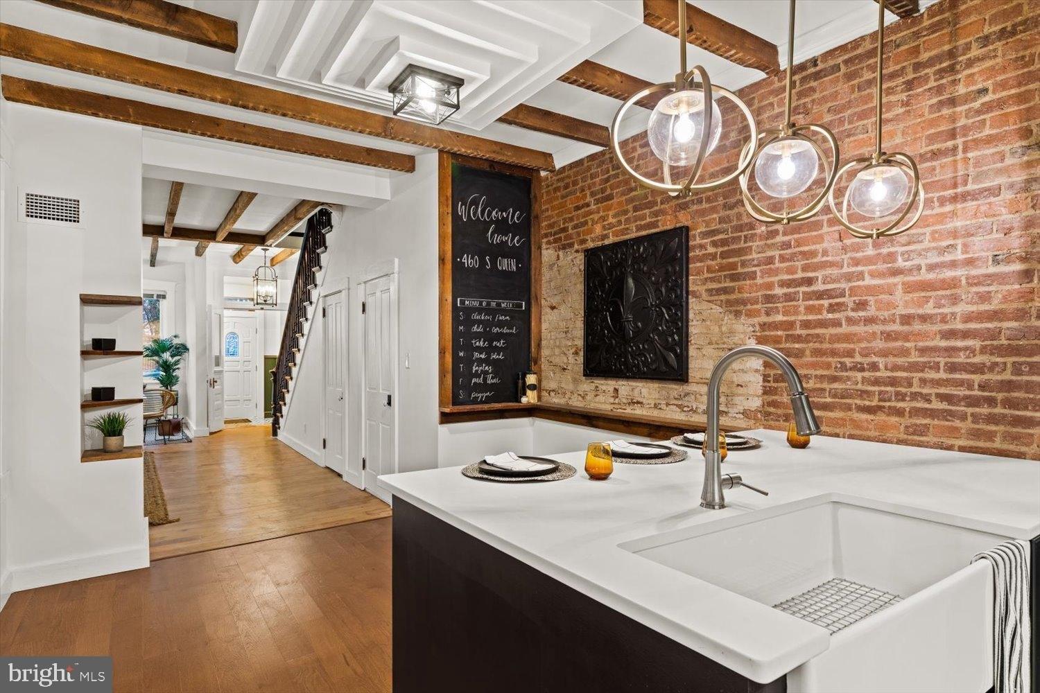 S Queen St, Lancaster, PA 17603