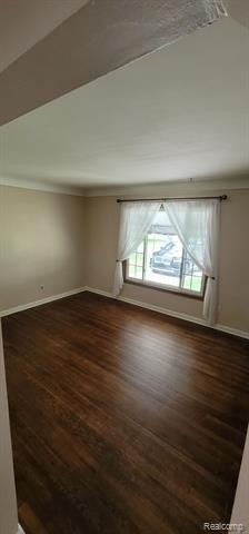 Bailey Ave, Lincoln Park, MI 48146