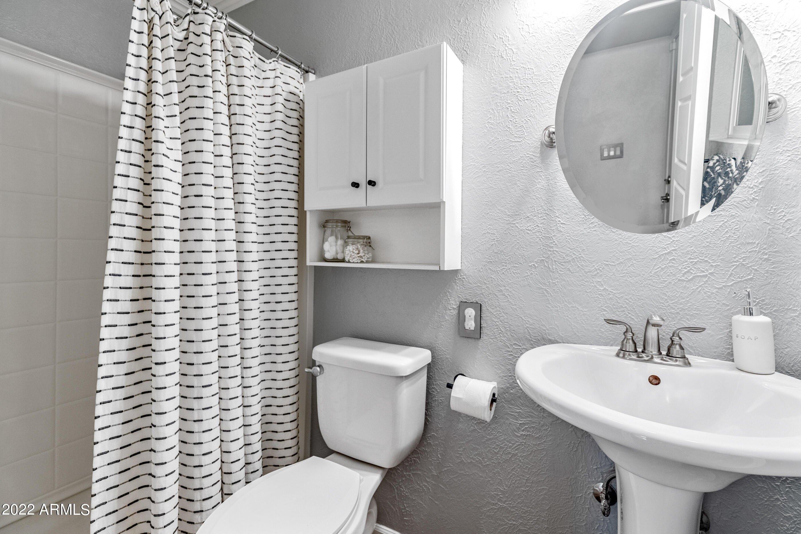 E Pierson St, Phoenix, AZ 85014