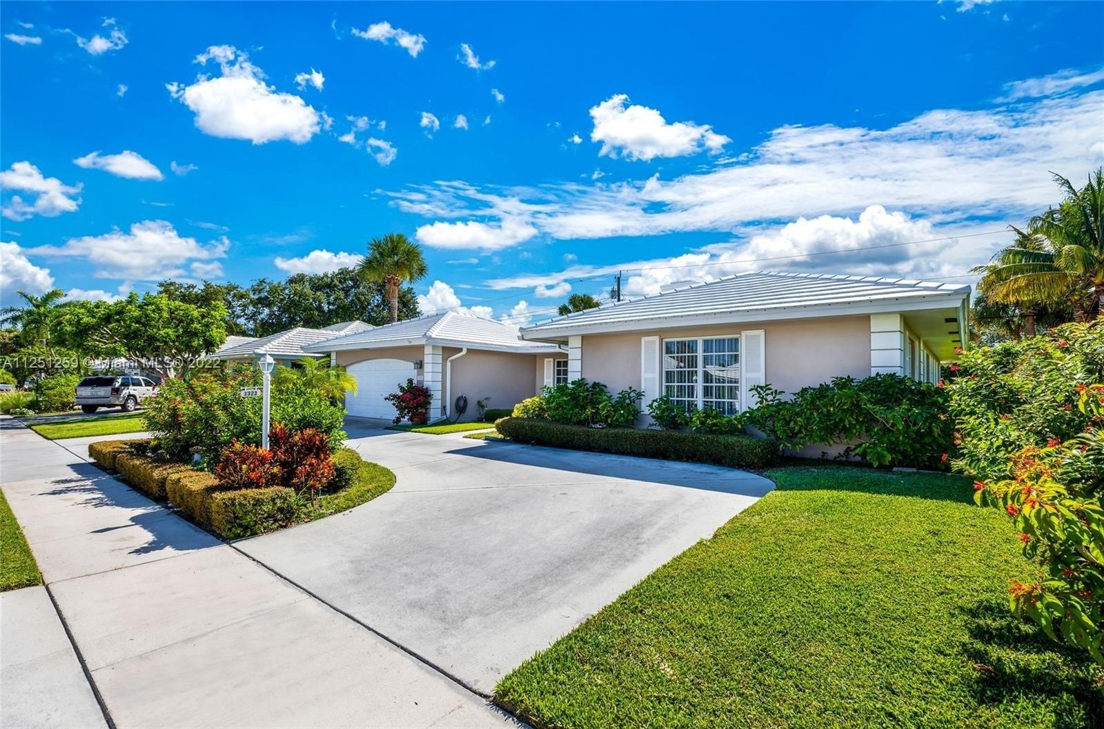 Sugar Plum Dr, Boca Raton, FL 33486