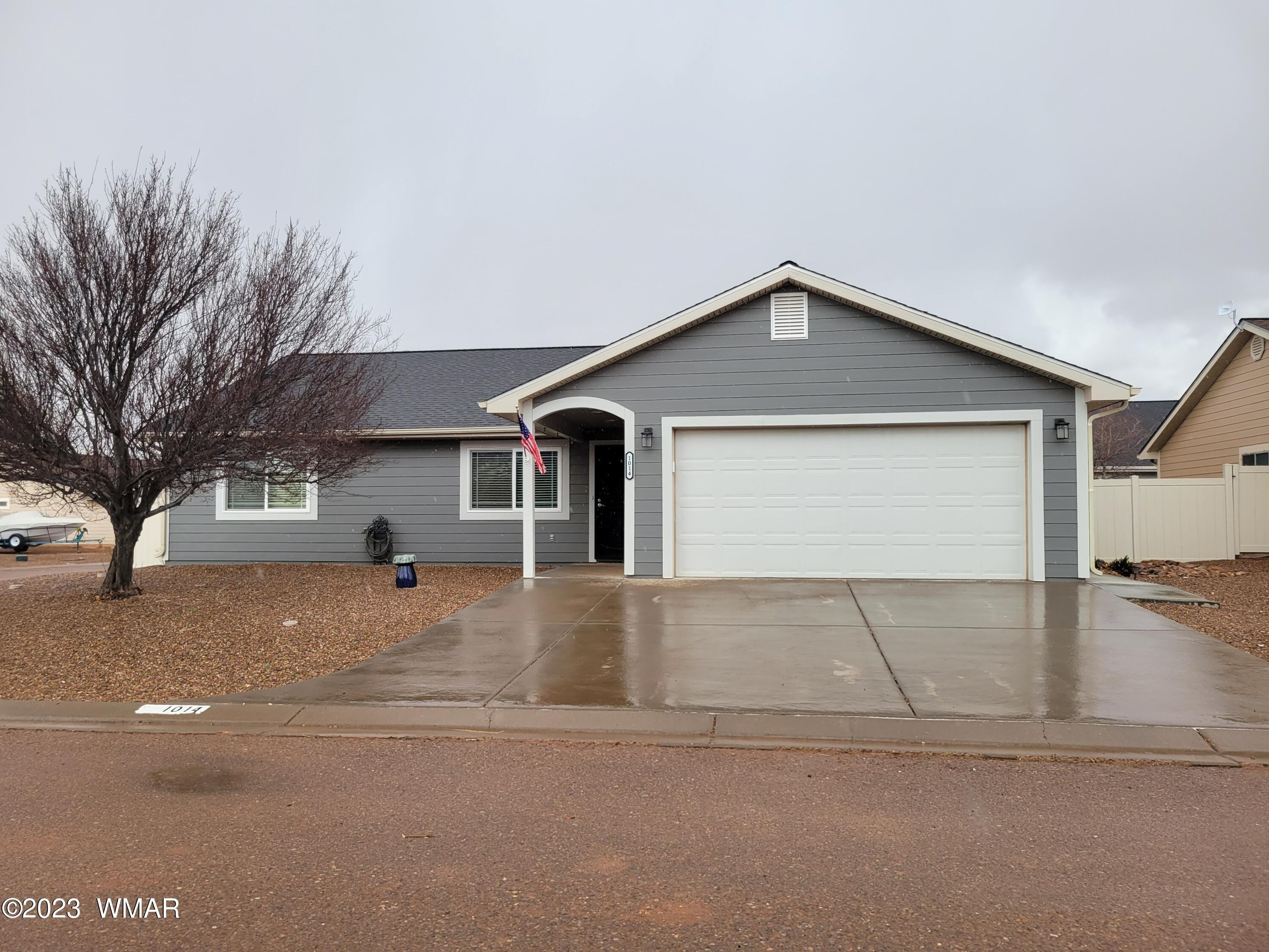 E Madison St, Snowflake, AZ 85937