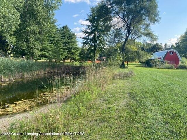 Cutler Rd, Bath, MI 48808