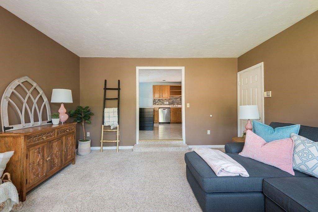 Leonard Farm Rd, Abington, MA 02351