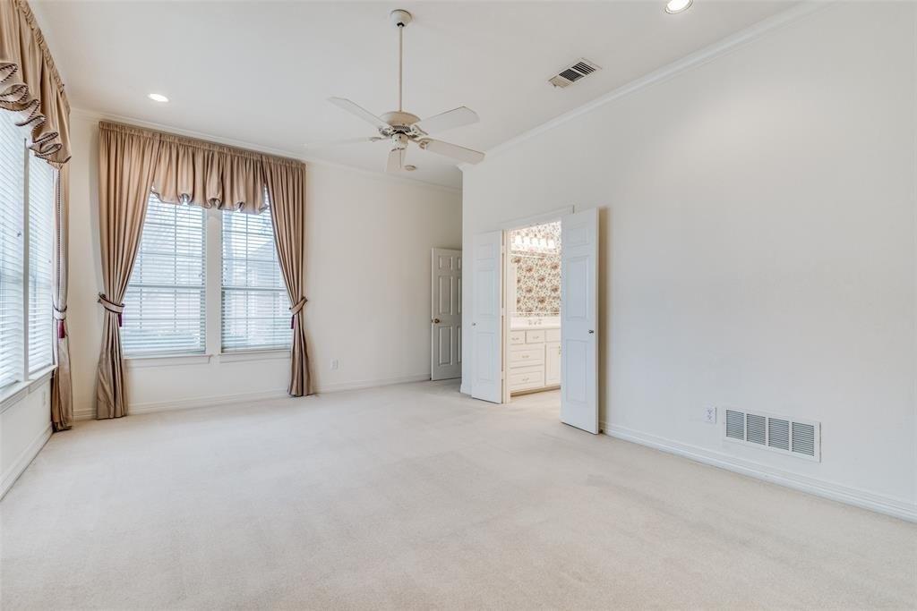 Forest Edge Ln, Red Oak, TX 75154