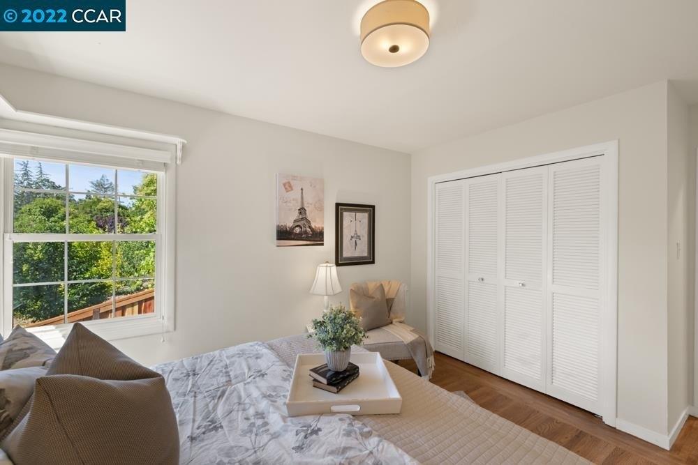 Twin Peaks Dr, Walnut Creek, CA 94595