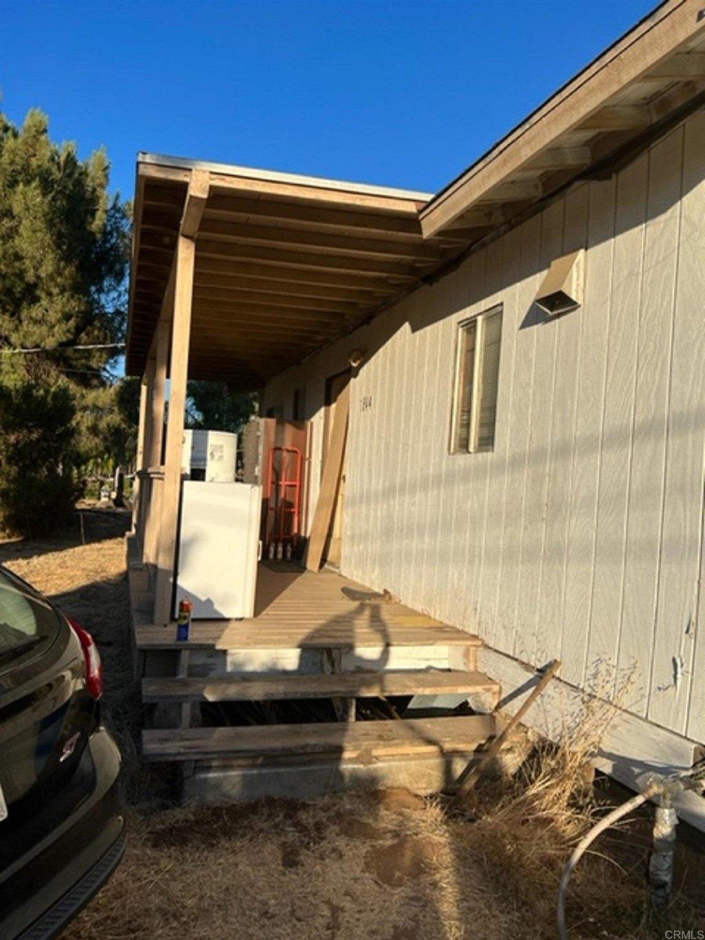 El Cajon Ln, Ramona, CA 92065