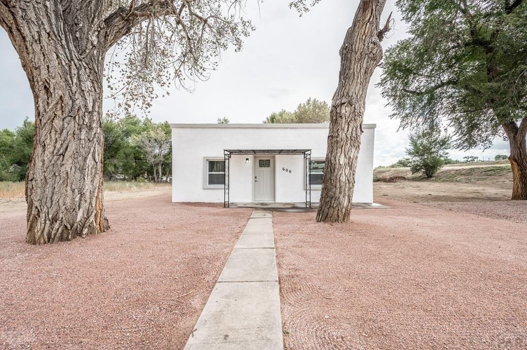 E 1st St, Pueblo, CO 81001