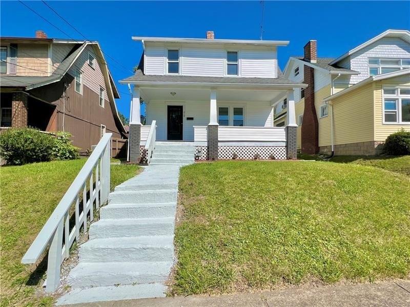 E Hillcrest Ave, New Castle, PA 16105