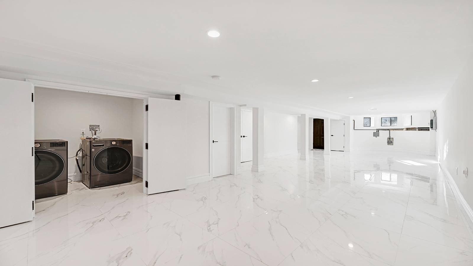 Hawthorne St, Brooklyn, NY 11225
