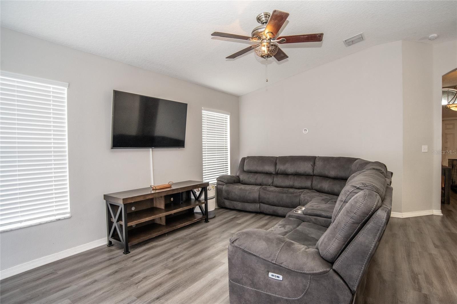 Harts Brook Ln, Mulberry, FL 33860