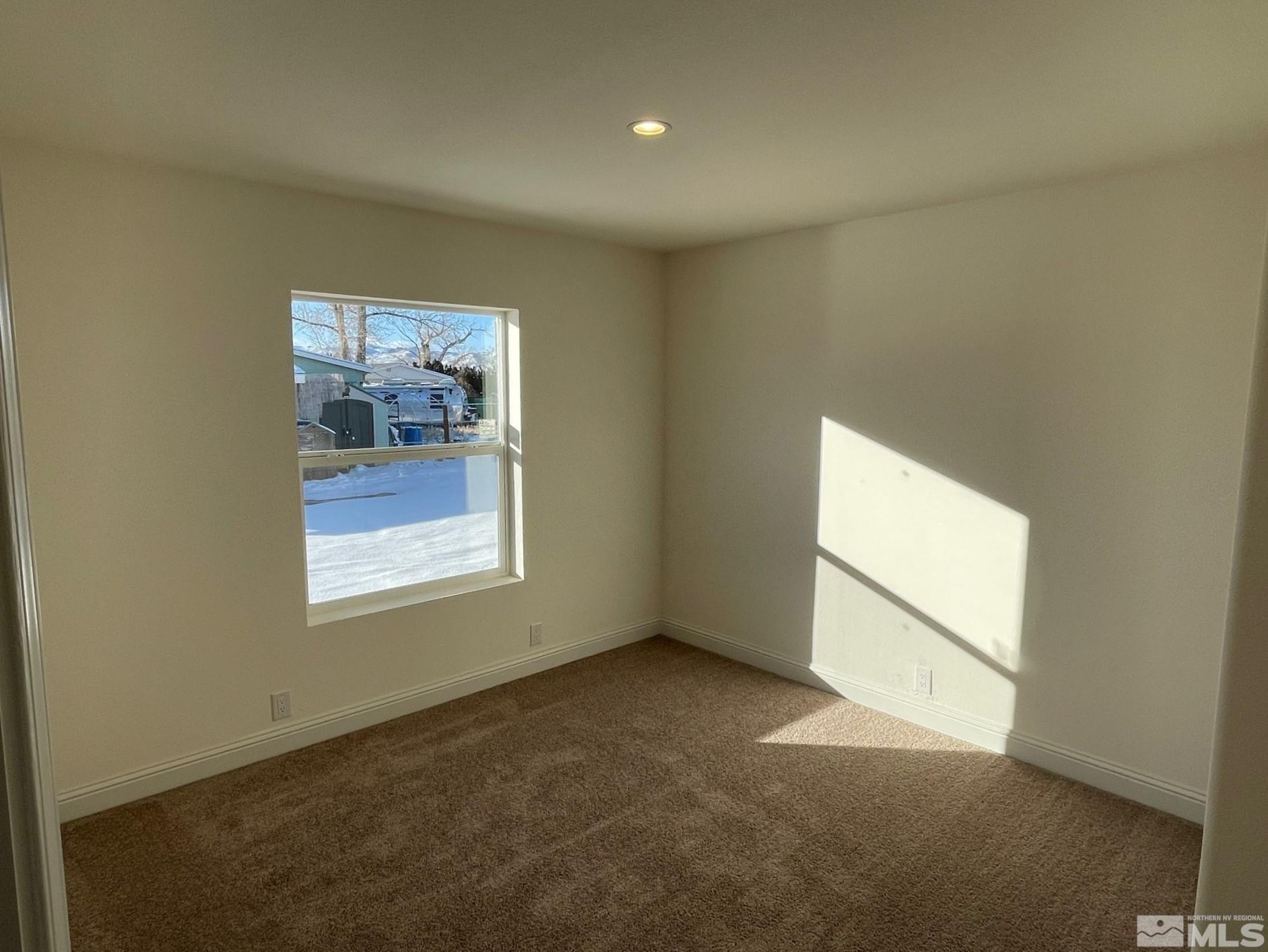 Smoke Tree Ln, Yerington, NV 89447