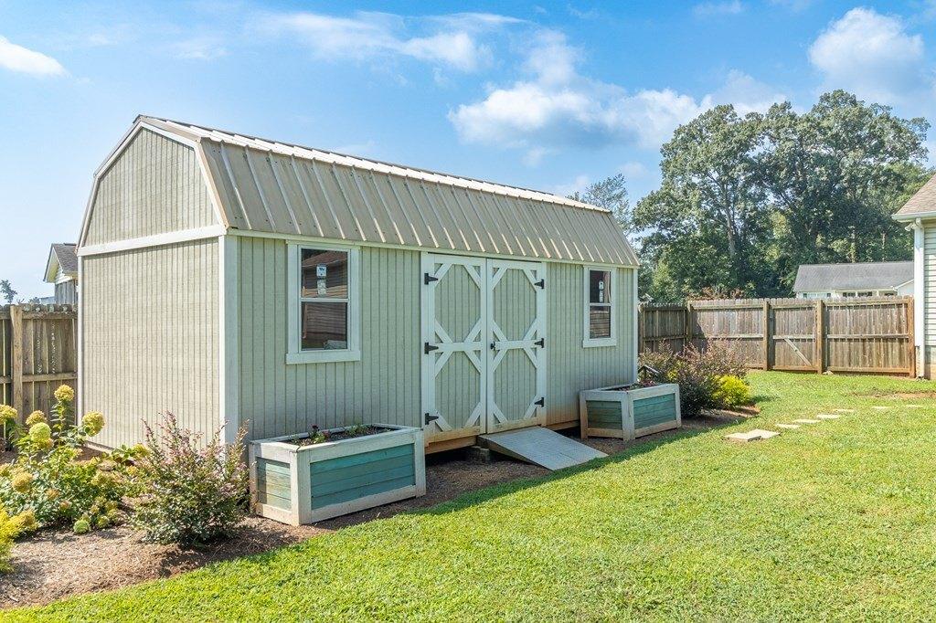 Leigh Way, Chatsworth, GA 30705