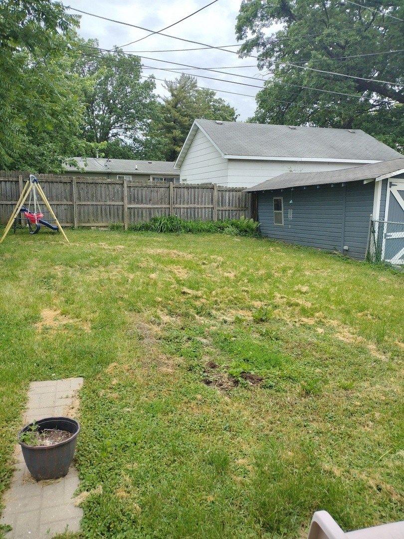Westwood Ave, Joliet, IL 60436