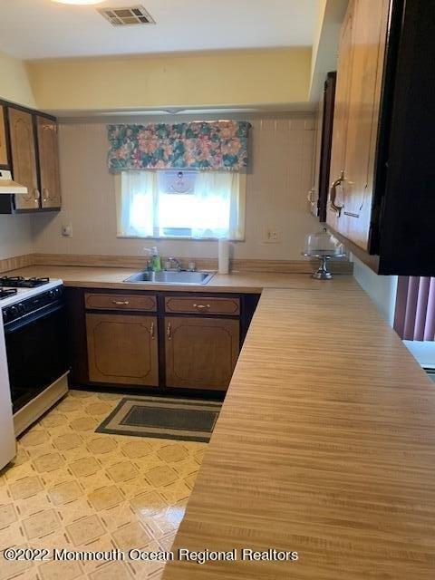 Puerto Vallarta St, Toms River, NJ 08757