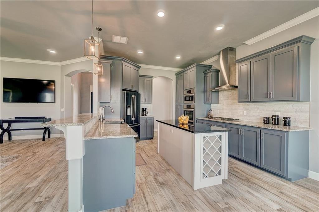 N Pennsylvania Ave, Edmond, OK 73025