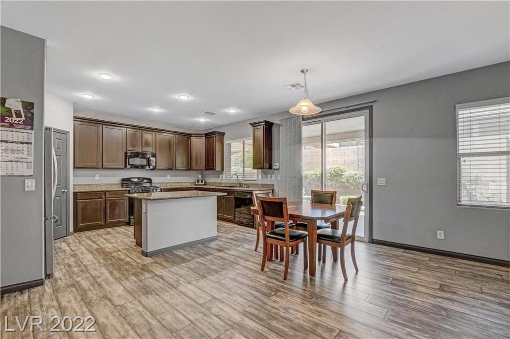 Stablewood Ct, North Las Vegas, NV 89084