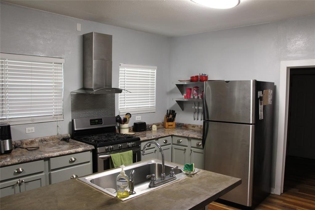 W 9th St, Cisco, TX 76437