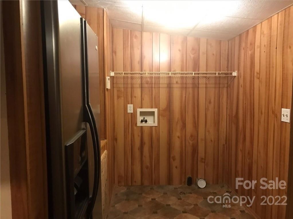 Babbling Brook Ln, Gastonia, NC 28052