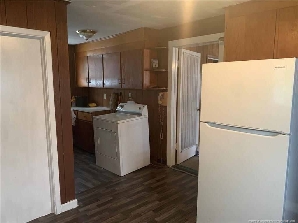 Powell St, Fayetteville, NC 28306