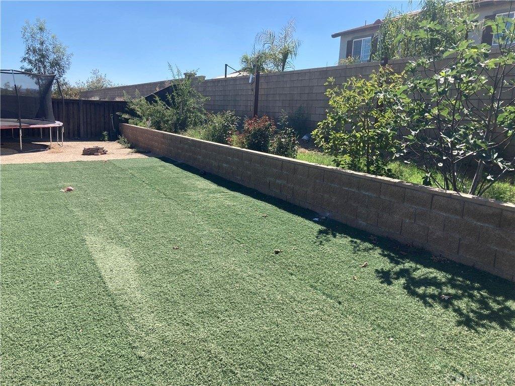 Carrousel Ct, Lake Elsinore, CA 92532