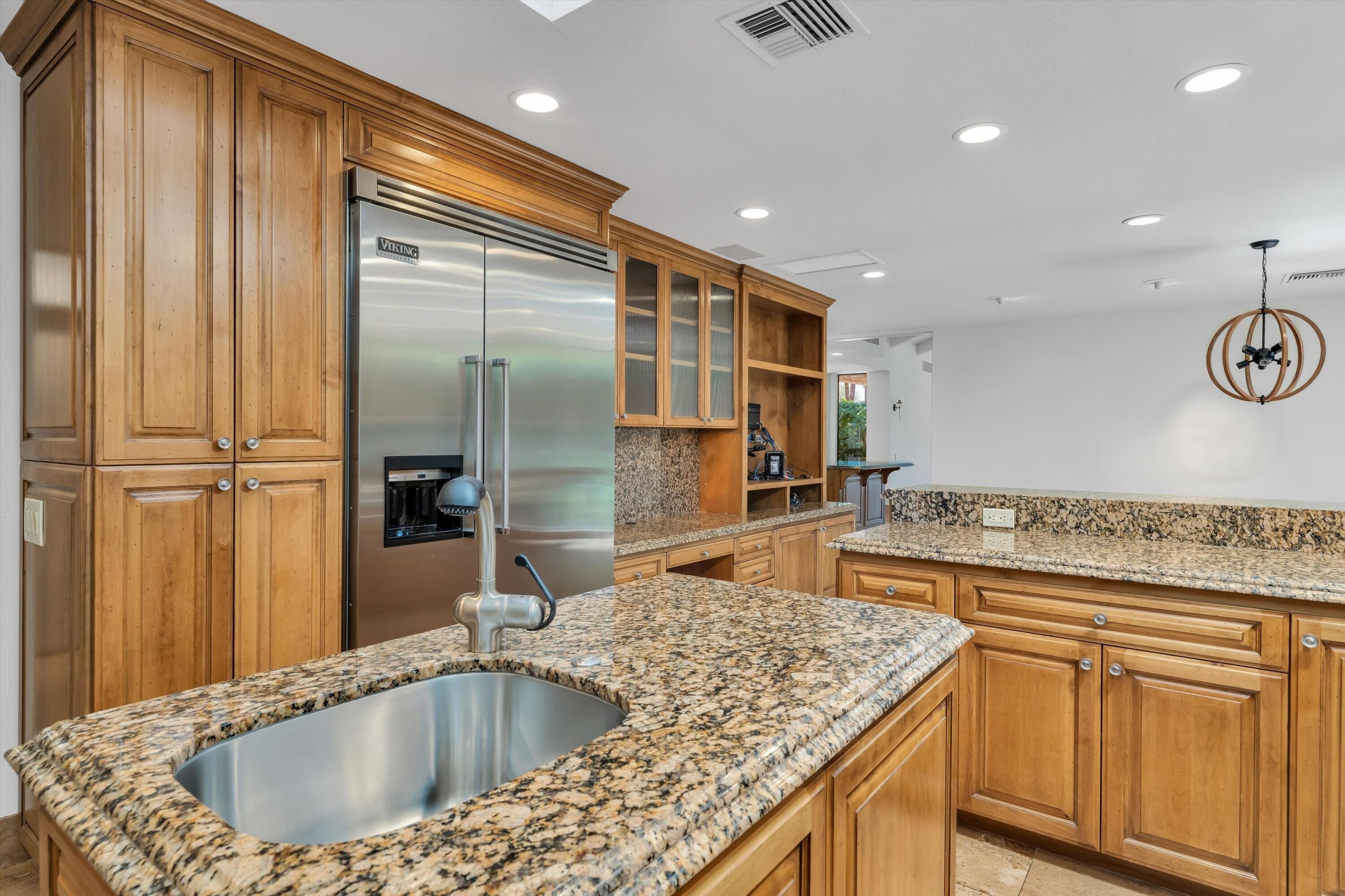 Mcgill Dr, Rancho Mirage, CA 92270