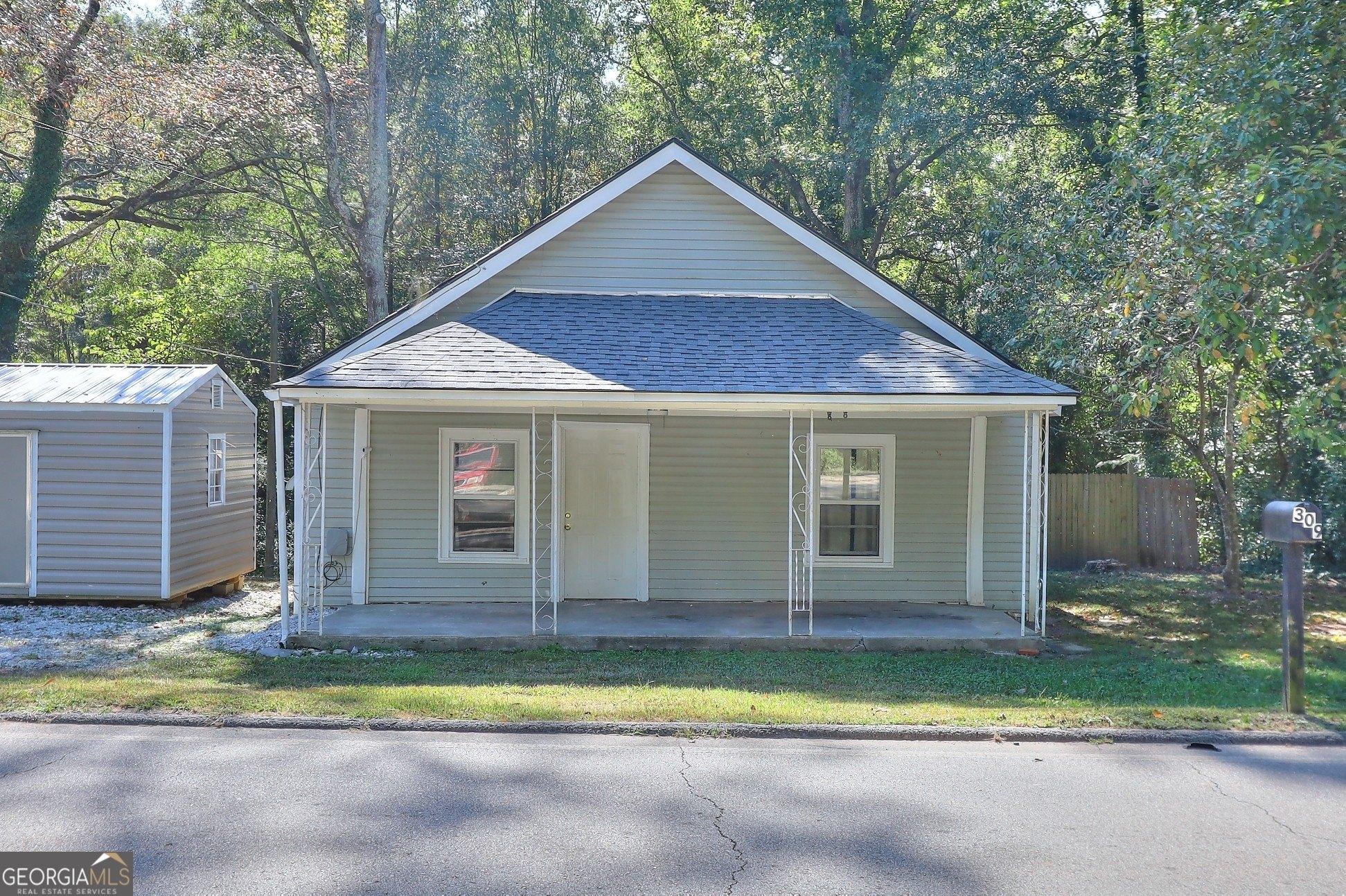 Walker Dr, Monroe, GA 30655