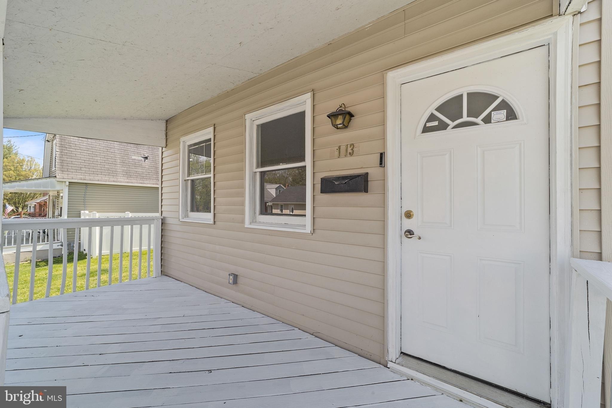 New Hillcrest Ave, Ewing, NJ 08638