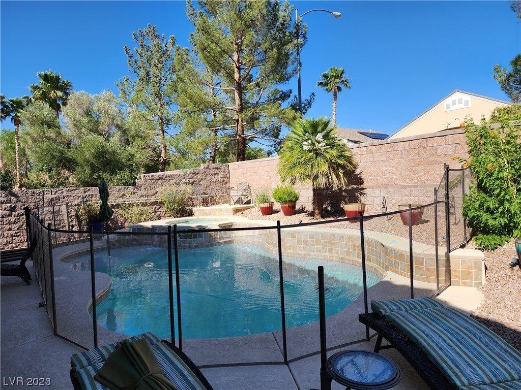 Tedesca Dr, Henderson, NV 89052