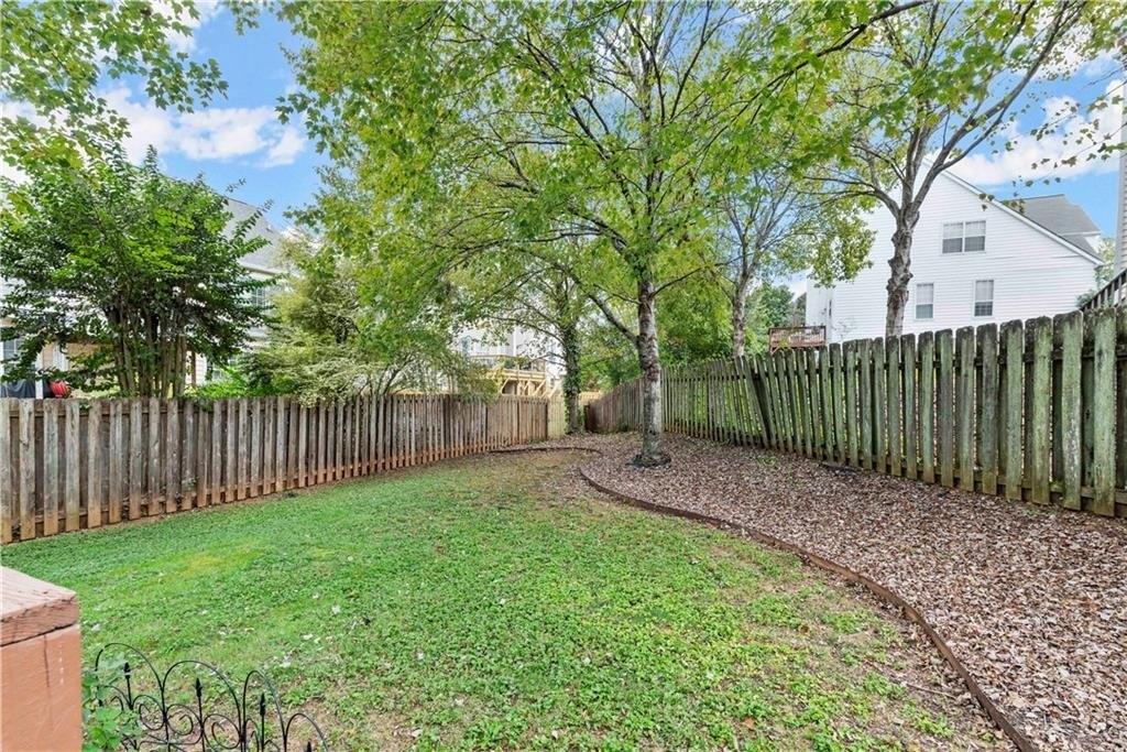 Crestview Way, Woodstock, GA 30188