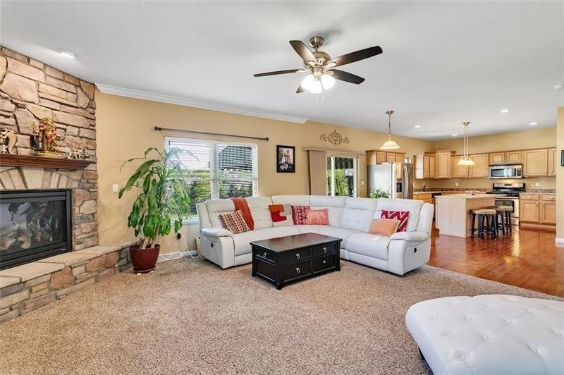 Fieldcrest Dr, Delmont, PA 15626
