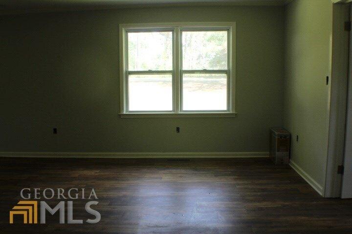 Country Club Rd, Dublin, GA 31021