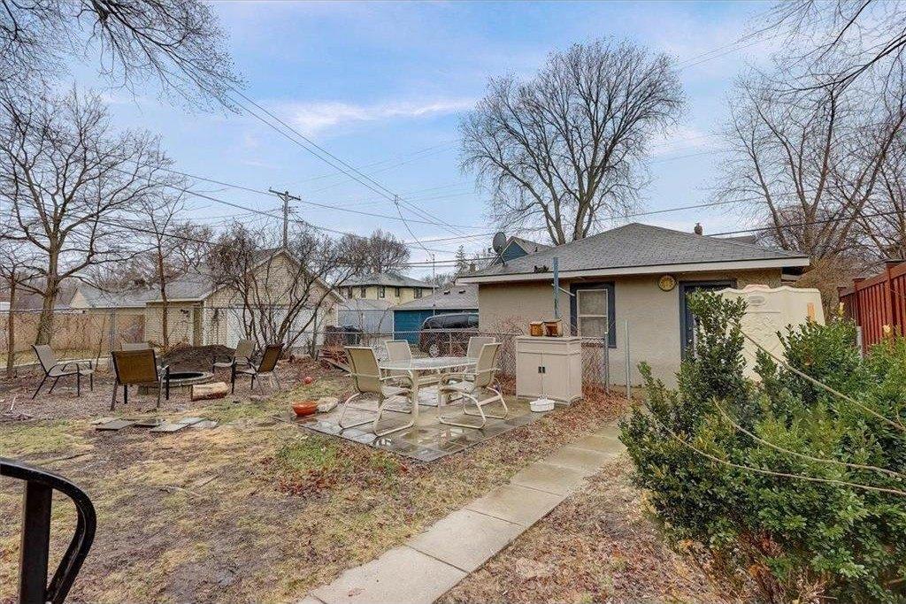 Cedar Ave S, Minneapolis, MN 55407