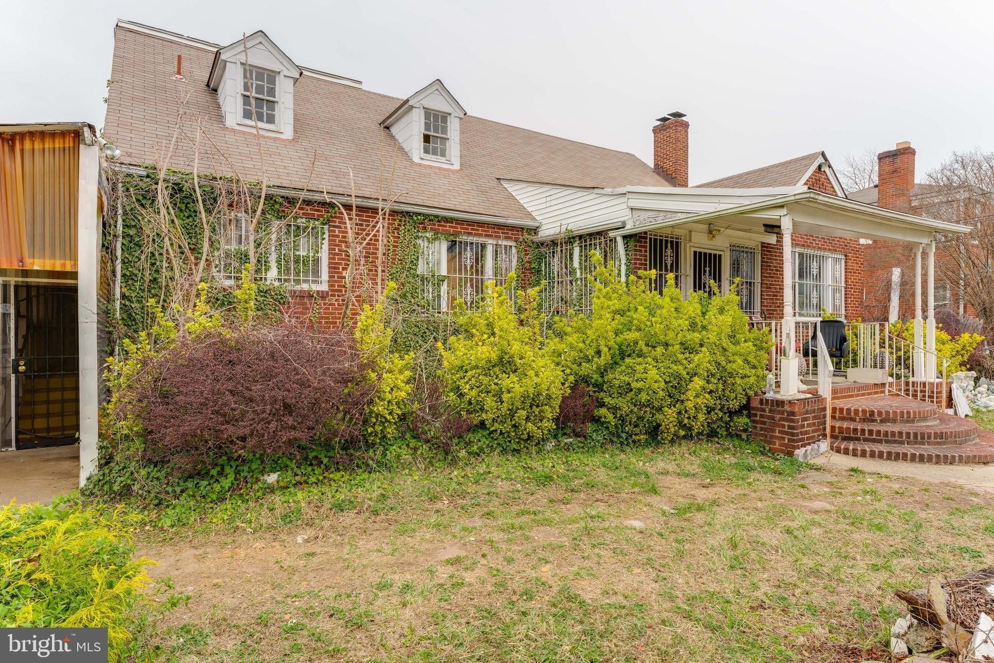 Cedar Dr, Suitland, MD 20746