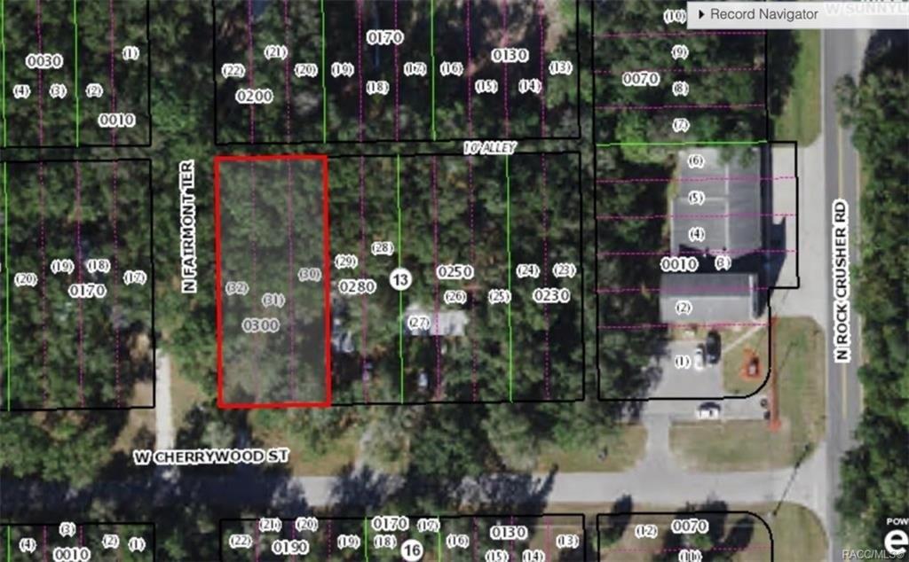 W Cherrywood St, Crystal River, FL 34429