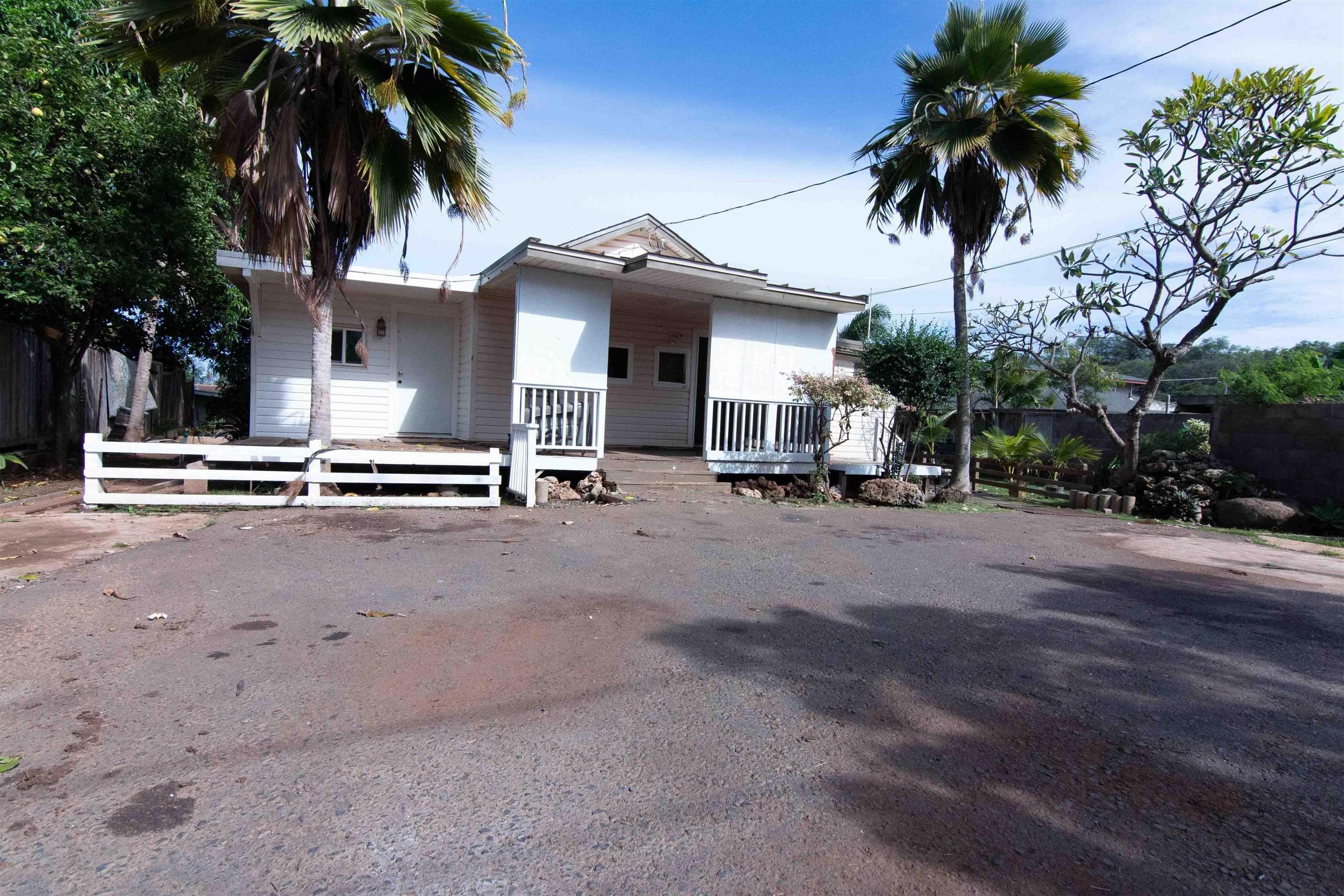 Koene Pl, Wailuku, HI 96793