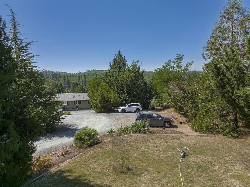 Rainbow Dr, Grants Pass, OR 97526