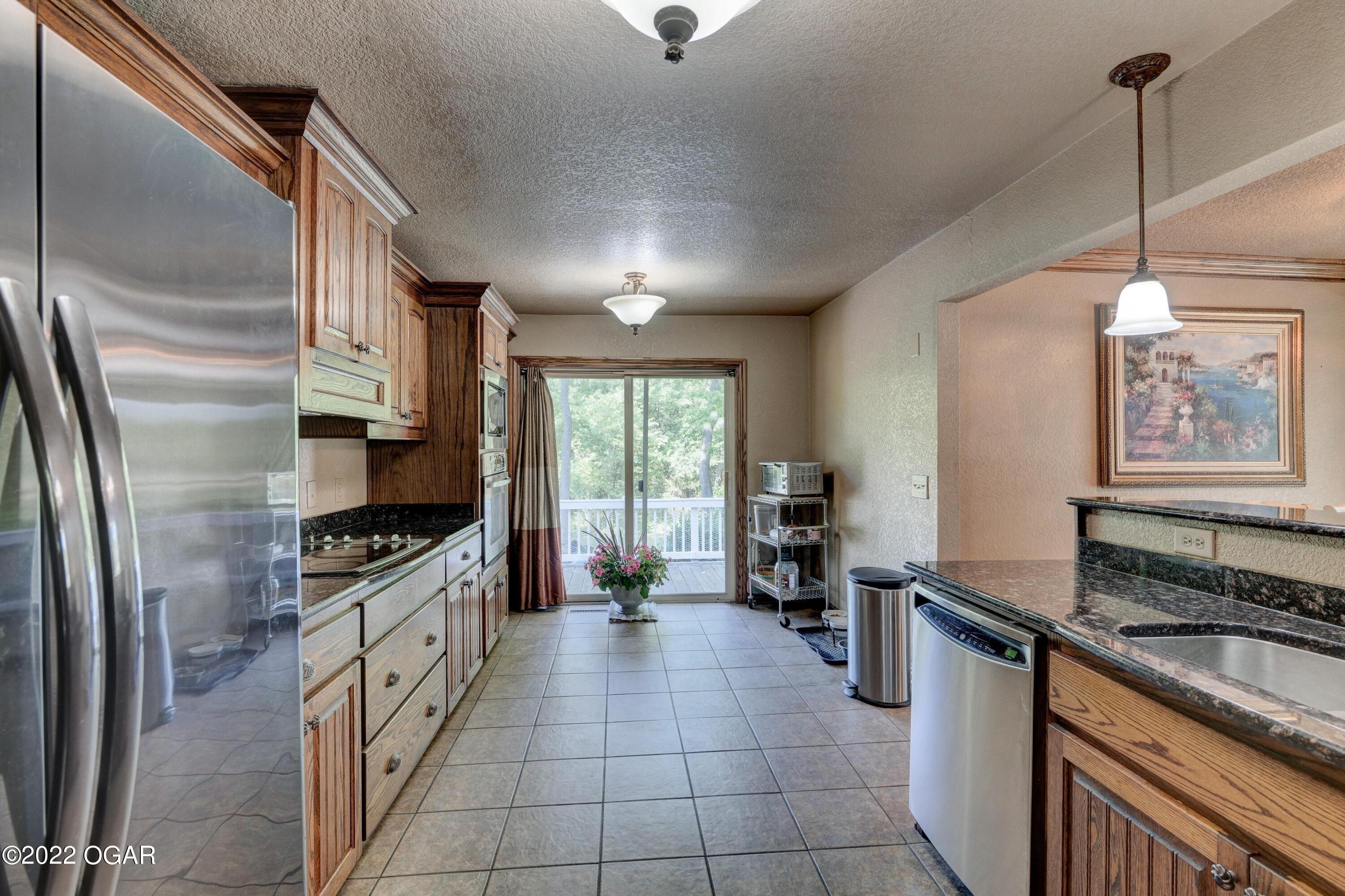 Forest Ln, Carl Junction, MO 64834