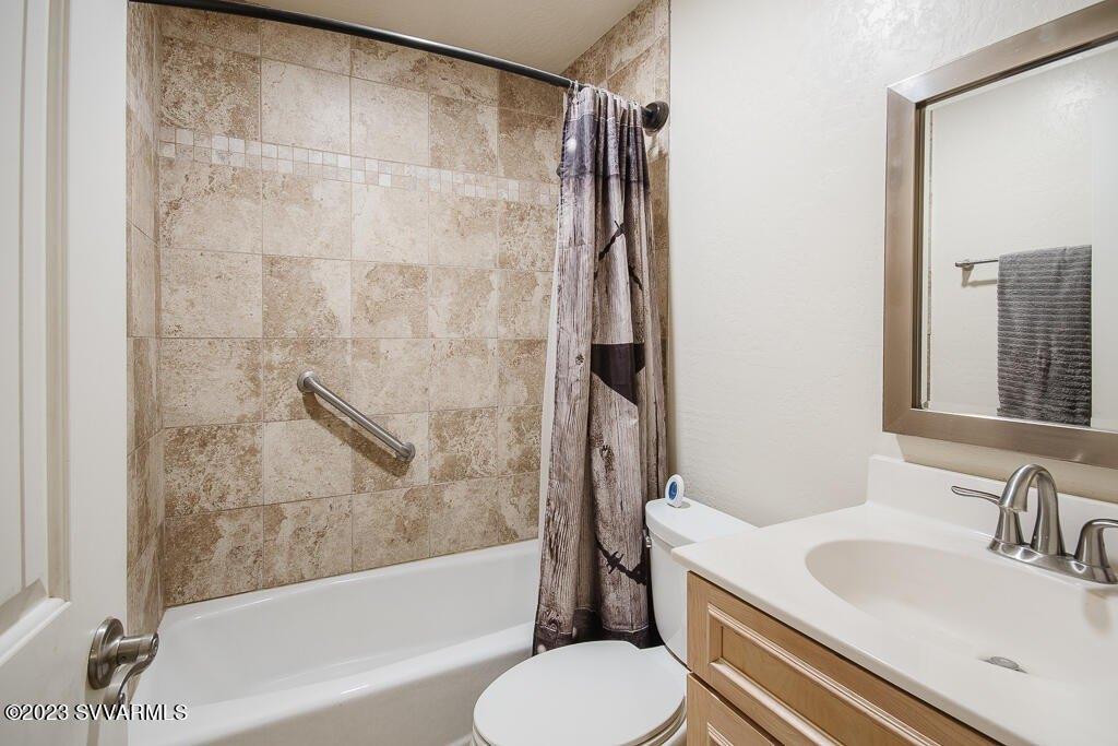 E Cyprus St, Cottonwood, AZ 86326