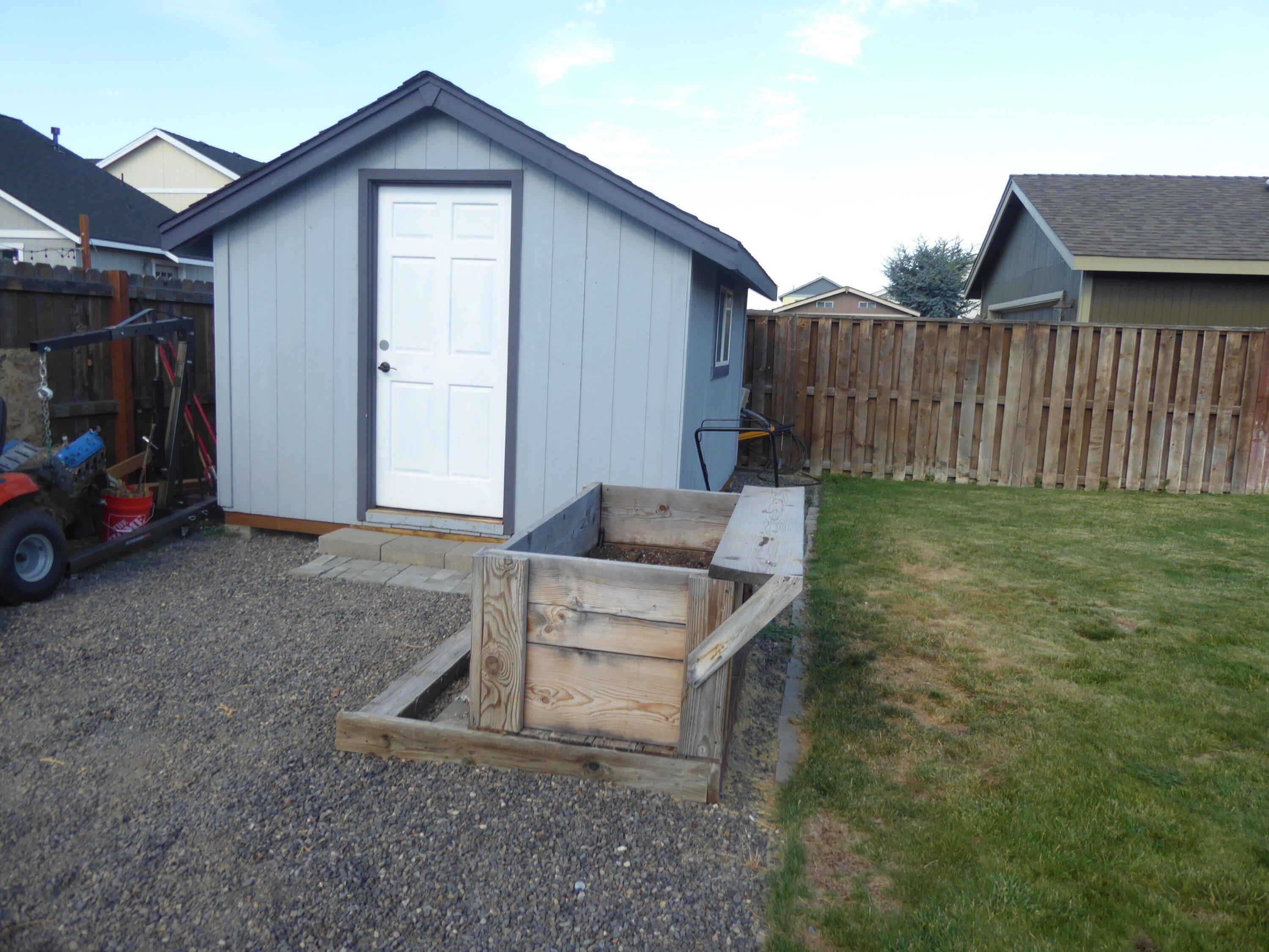 Nw Spruce Ave, Redmond, OR 97756