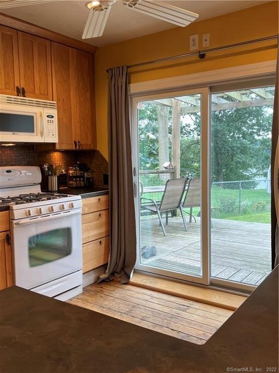 S River St, Enfield, CT 06082
